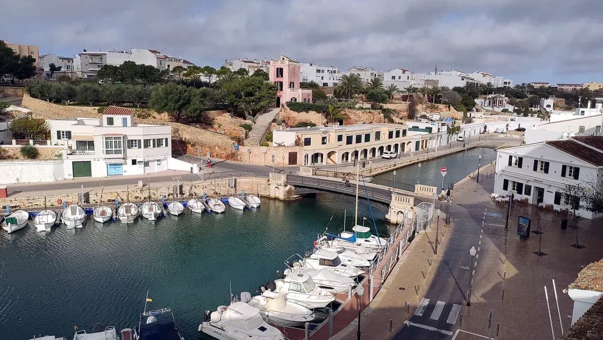 Puerto balear (referencia de normas y usos)